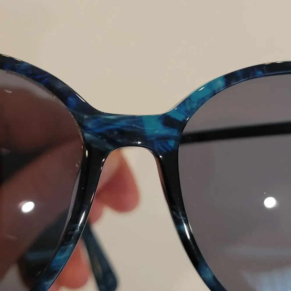 Longchamp Women's Cat Eye Sunglasses Blue/Black LO612S 421 54x16x140 with case